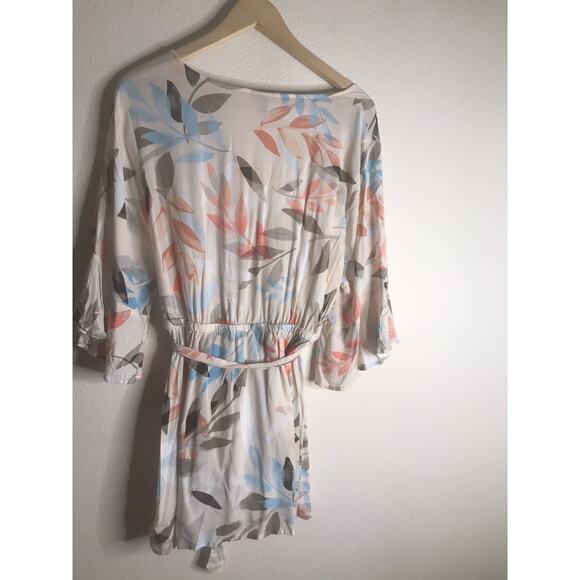 Torrid Floral Challis Belted Blouse Floral Size 1X - Picture 4 of 7